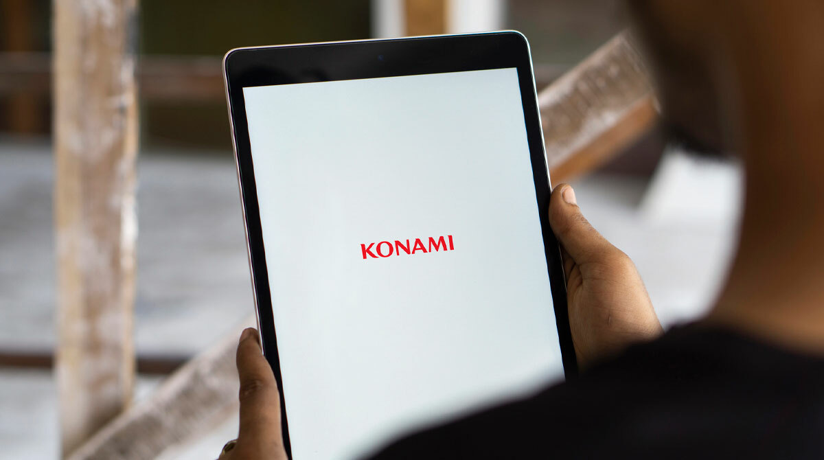 konami